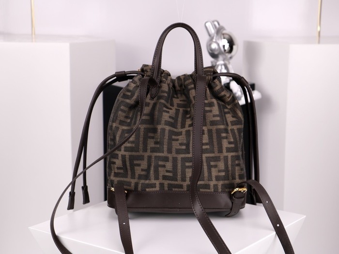 Fendi Tote bag with stylish design Brown 01A