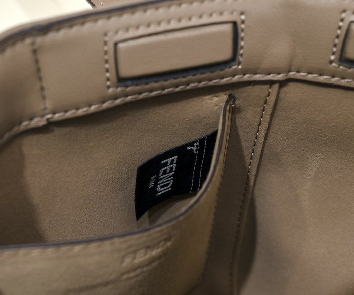 Fendi Tote bag with stylish traits Blue 01A 2