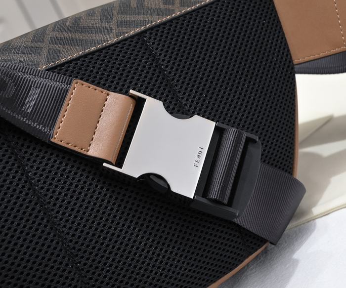 Fendi Tote bag with stylish traits Brown 01A 4