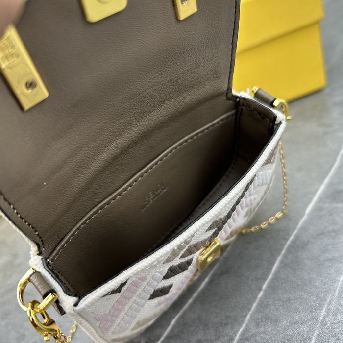 Fendi Tote bag with stylish traits Brown 01A 6