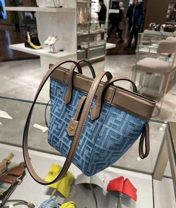 Fendi Tote style 03 Blue 01A