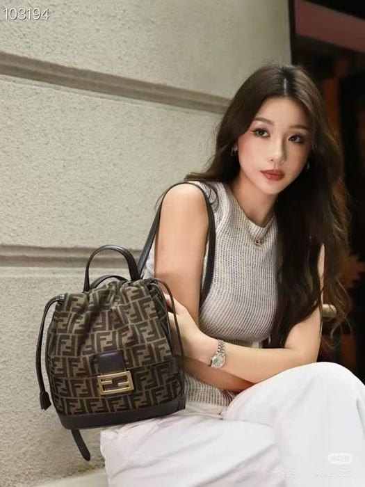 Fendi Tote style 07 Black 01A