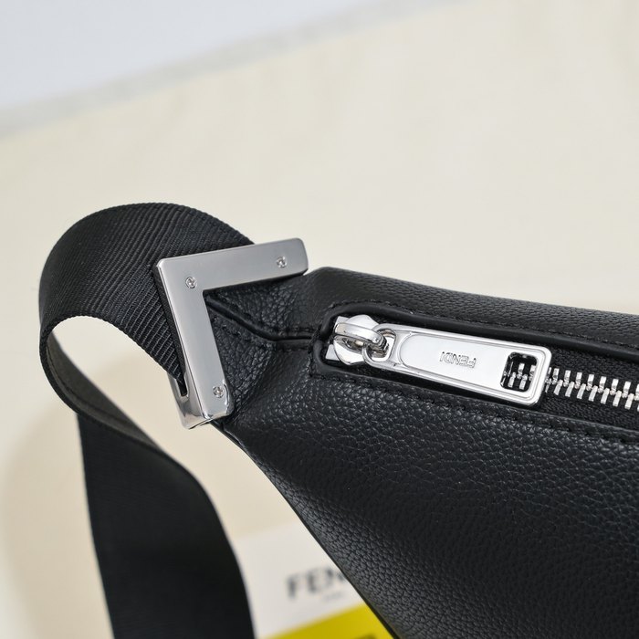 Fendi Tote style 16 Black 01A