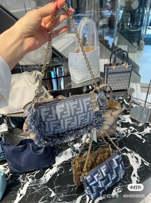 Fendi Tote style 18 Grey 01A