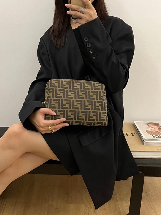 Fendi Tote style 18 Navy 01A