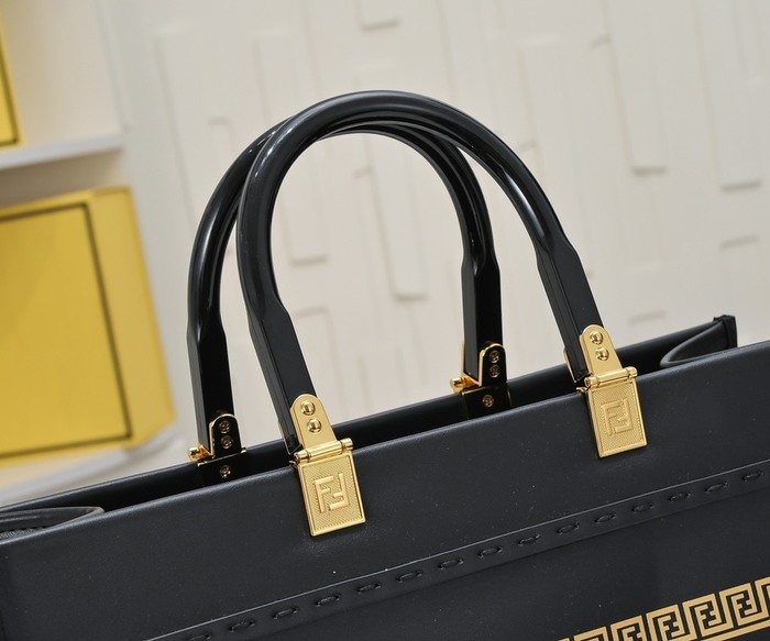 Fendi Tote style 27 Black 01A
