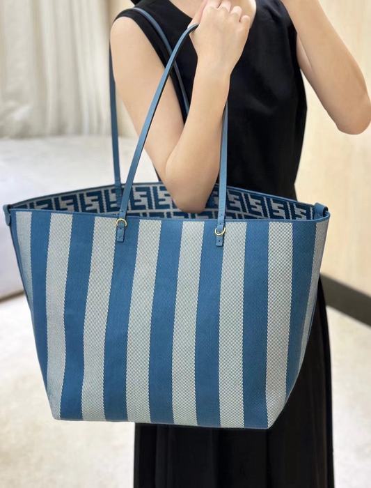 Fendi Tote style 29 Blue 01A