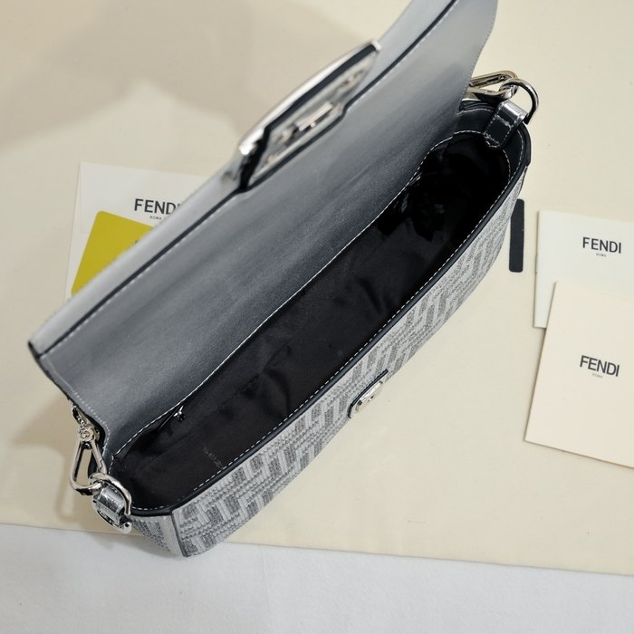 Fendi Tote style 32 Grey 01A