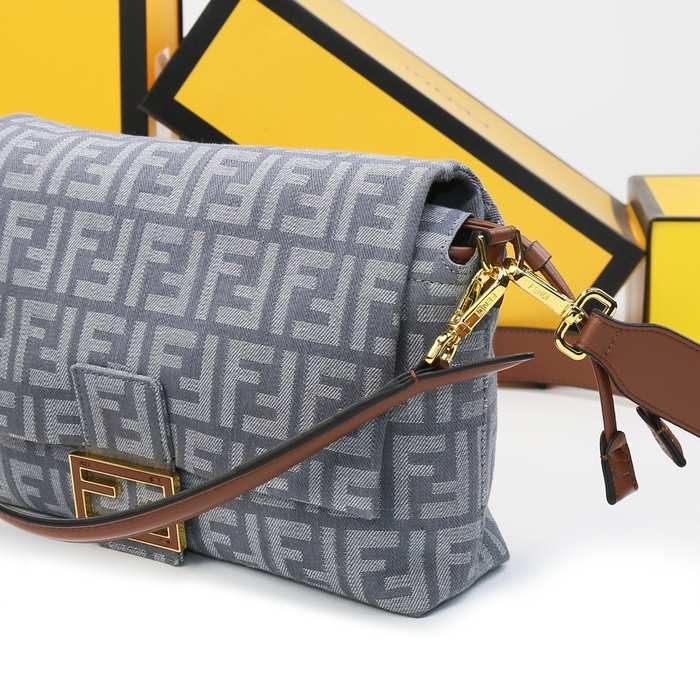 Fendi Tote style 39 Grey 01A