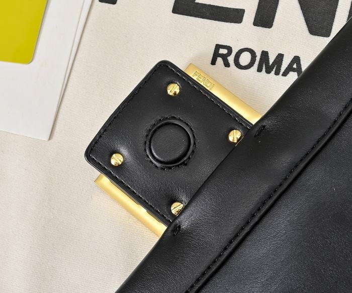 Fendi Tote style 47 Black 01A