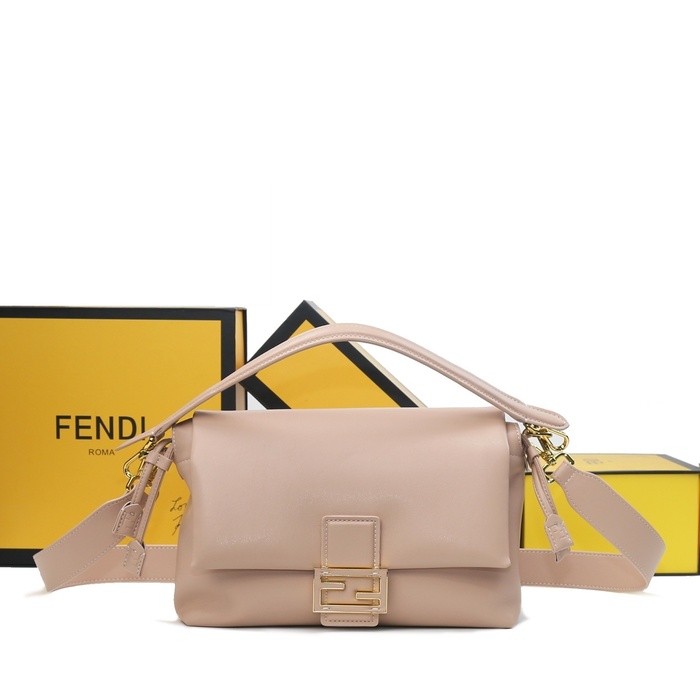 Fendi Tote style 53 Black 01A