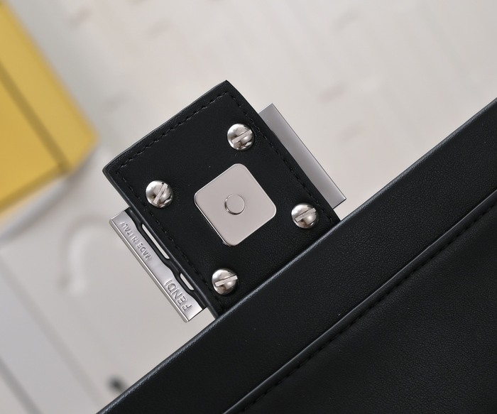 Fendi Tote style 55 Black 01A