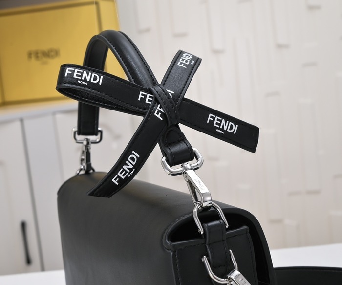 Fendi Tote style 55 Black 01A