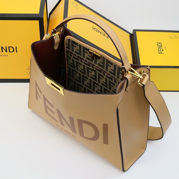 Fendi Tote style 58 Black 01A