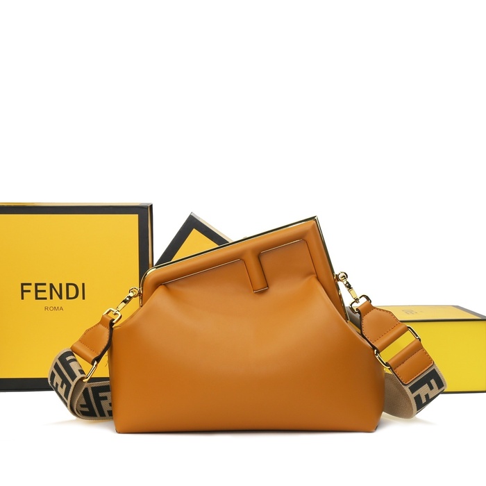 Fendi Tote style 61 Brown 01A