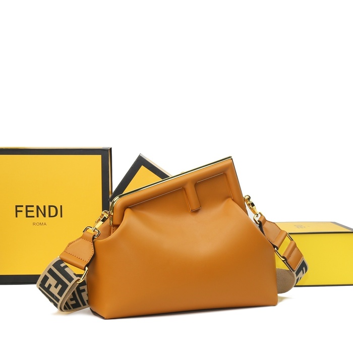 Fendi Tote style 61 Brown 01A