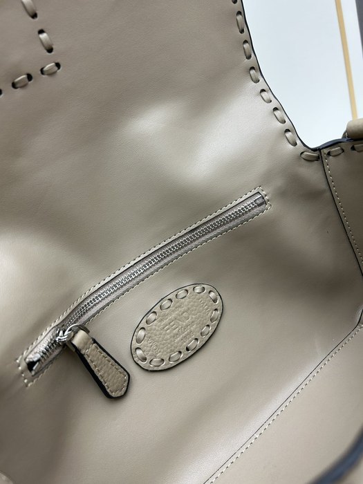 Fendi Tote style 62 Brown 01A