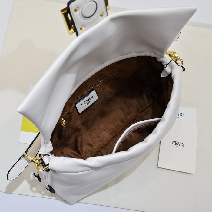 Fendi Tote style 72 Black 01A