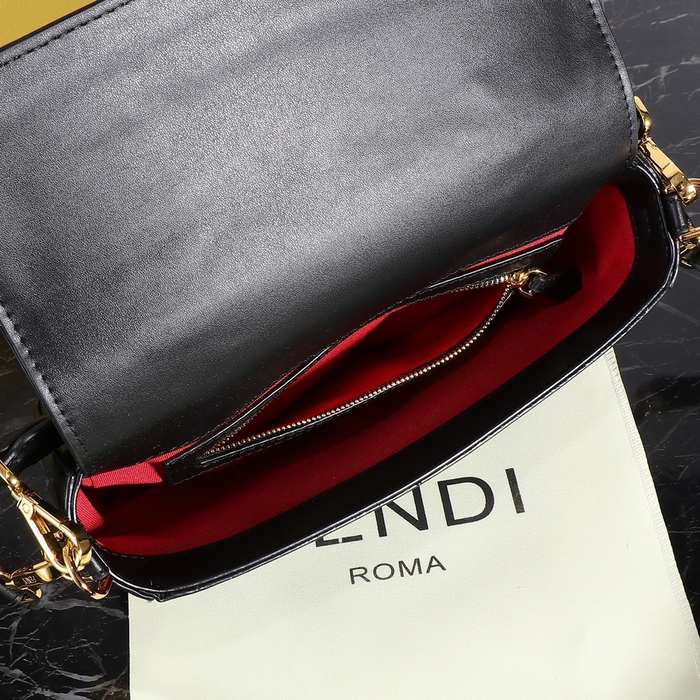 Fendi Tote style 80 Black 01A