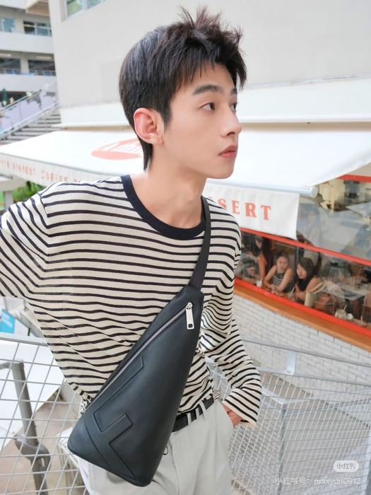 Fendi Tote style 82 Brown 01A