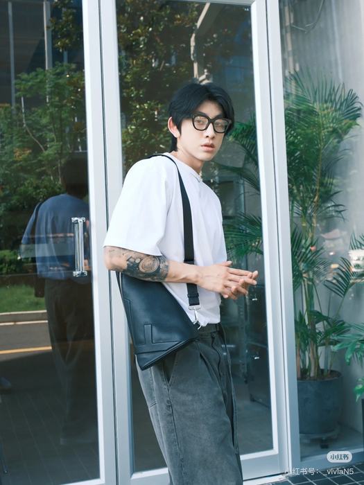 Fendi Tote style 82 Brown 01A