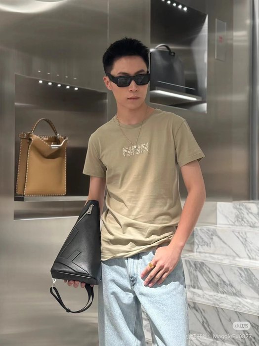 Fendi Tote style 82 Brown 01A