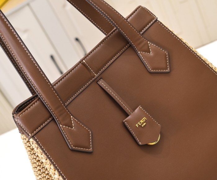 Fendi Tote with elegant design Brown 01A