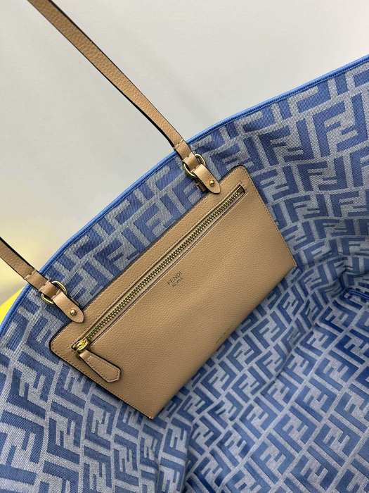 Fendi Tote with spacious design Blue 01A