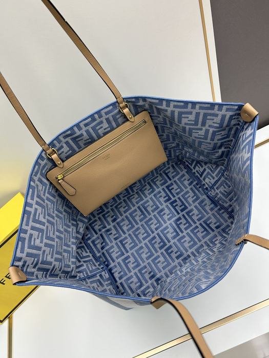 Fendi Tote with spacious design Blue 01A