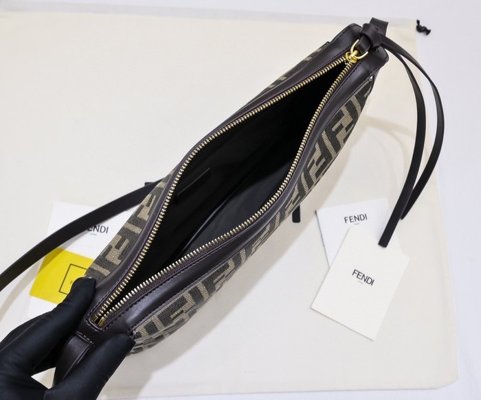 Fendi Tote with stylish characteristics Black 01A