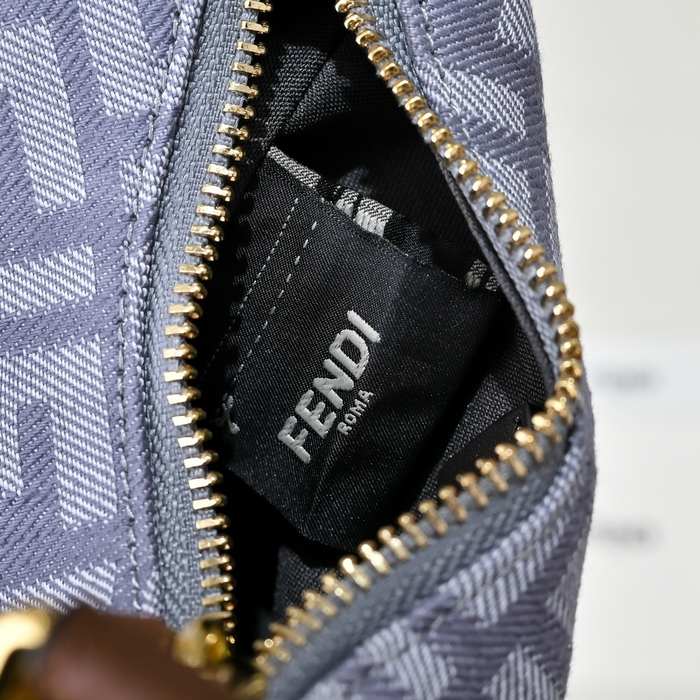 Fendi Tote with stylish design Grey 01A