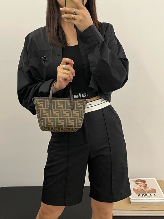 Fendi Tote with stylish design Navy 01A