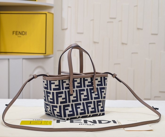 Fendi Tote with stylish design traits Blue 01A 2