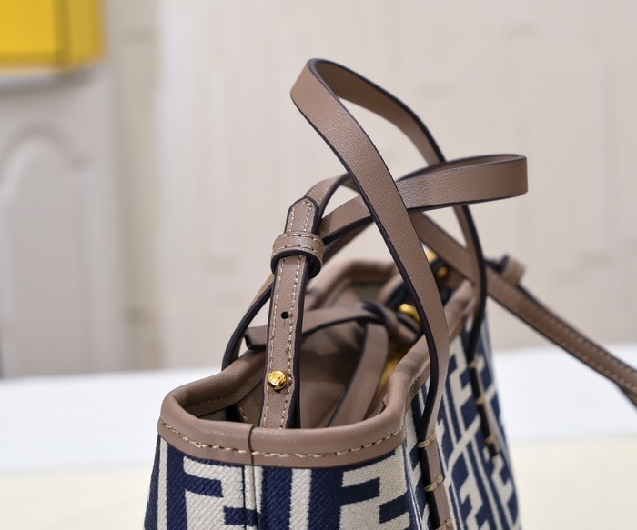 Fendi Tote with stylish design traits Blue 01A 2