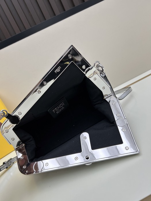 Fendi Tote with stylish design traits Grey 01A