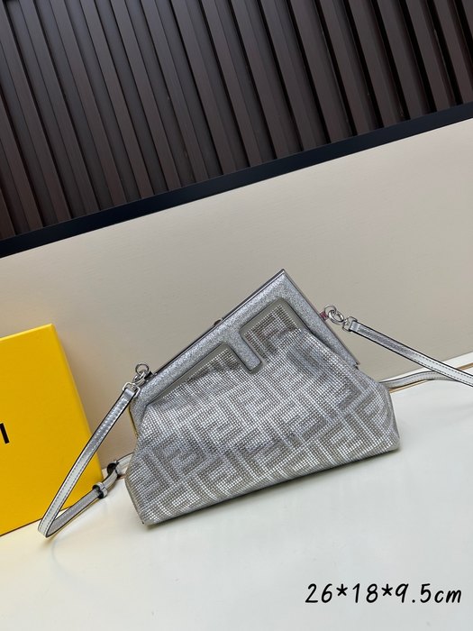 Fendi Tote with stylish design traits Grey 01A