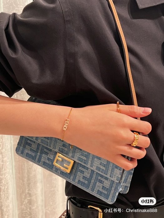 Fendi Tote with stylish features Blue 01A