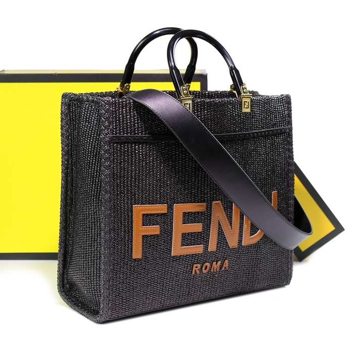 Fendi Tote with stylish traits Brown 01A 2