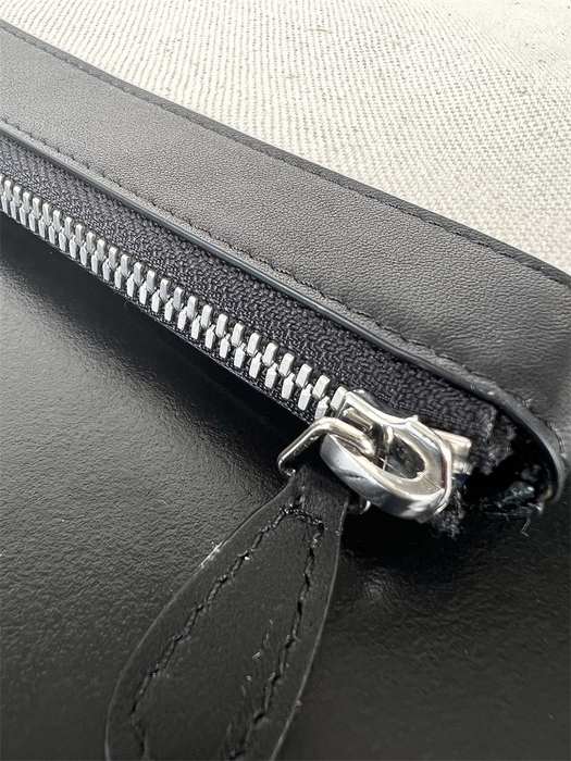 Yupoo Tote bag with leather surface Black 01A