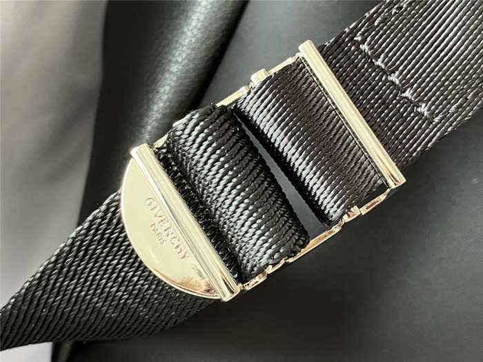 Yupoo Tote bag with minimalist design Black 01A