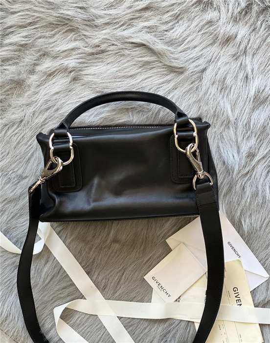 Yupoo Tote bag with sleek design Black 01A 3