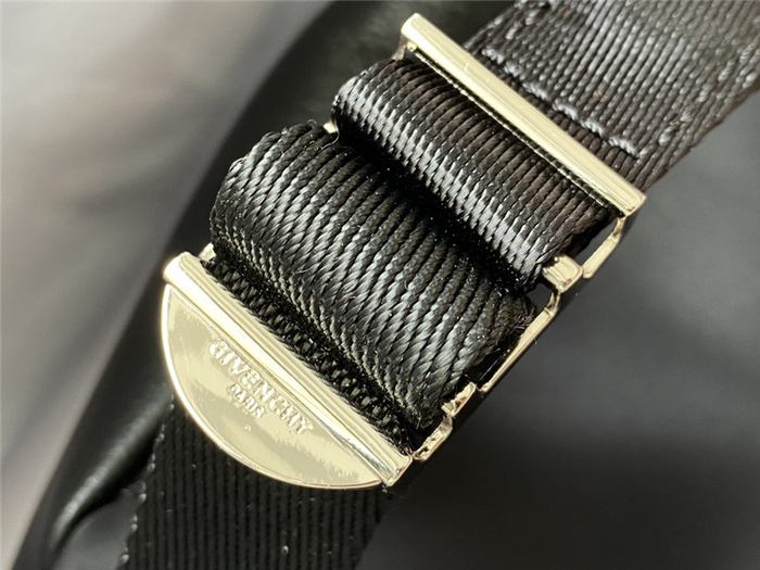 Yupoo Tote bag with sleek design Black 01A