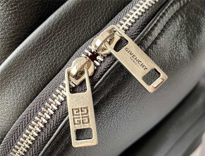 Yupoo Tote bag with sleek design Black 01A