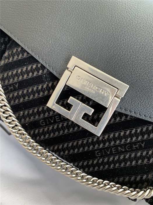 Yupoo Tote bag with structured design Black 01A