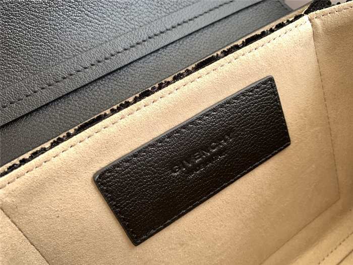 Yupoo Tote bag with structured design Black 01A