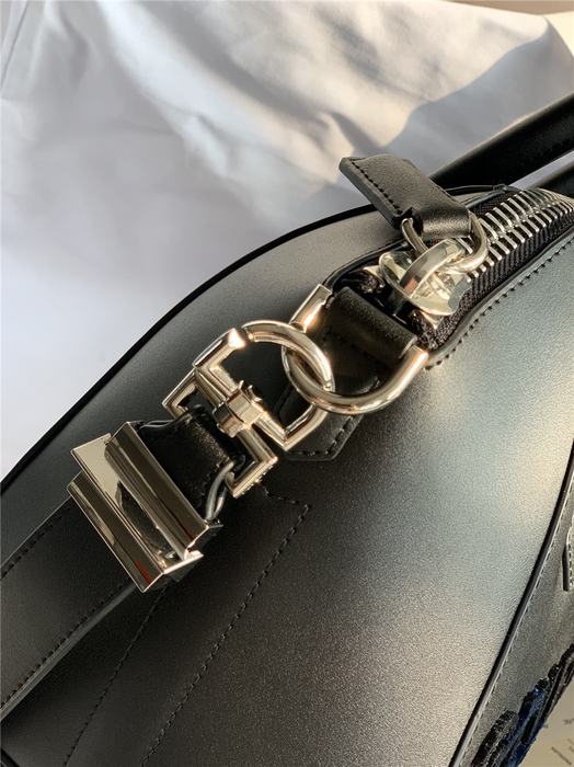 Yupoo Tote style 50 Black 01A