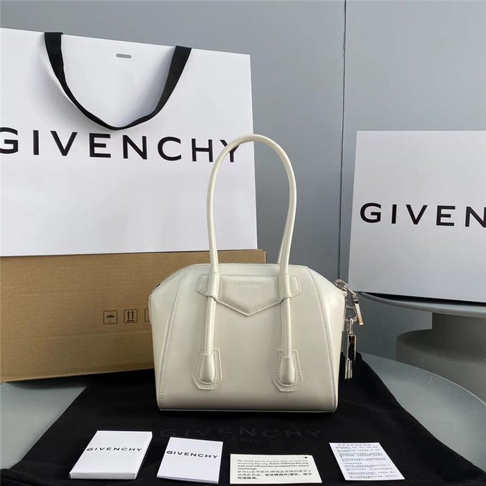 Yupoo Tote style 61 Black 01A