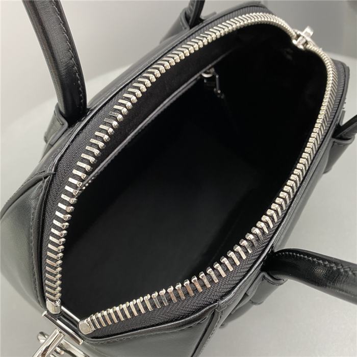 Yupoo Tote style 61 Black 01A