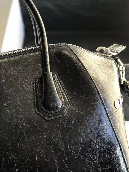 Yupoo Tote with unique studded design Black 01A