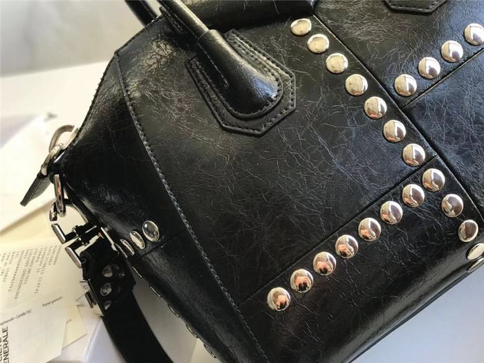 Yupoo Tote with unique studded design Black 01A